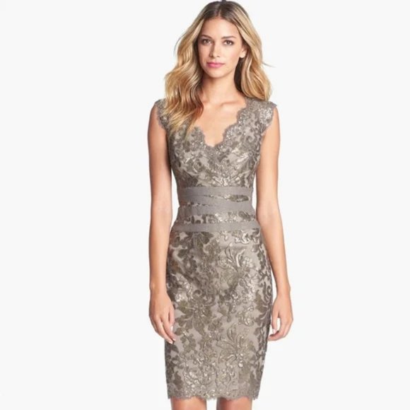 Tadashi Shoji Dresses & Skirts - Tadashi Shoji PAILLETTE EMBROIDERED LACE BANDED DRESS.  SZ 6
